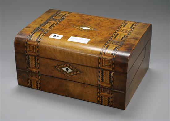 A Victorian inlaid walnut jewellery / writing box length 30cm